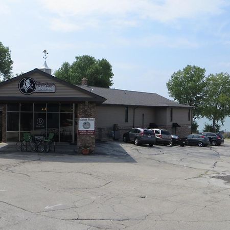 The Mariner Motel Green Bay Bagian luar foto